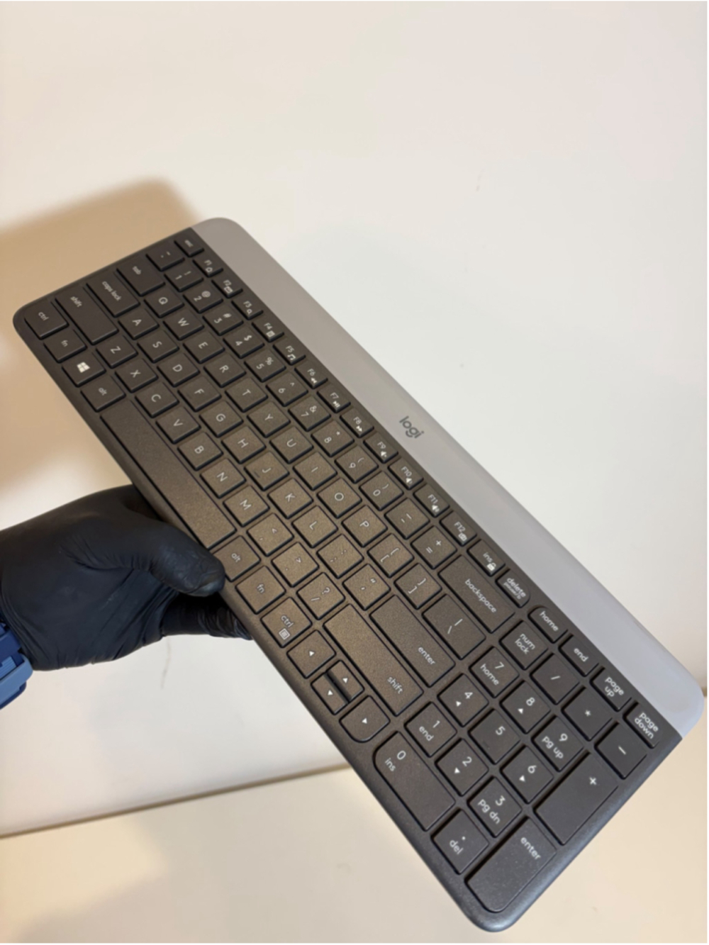 Logitech K470 Slim Wireless Keyboard Black Gray USB Receiver #F